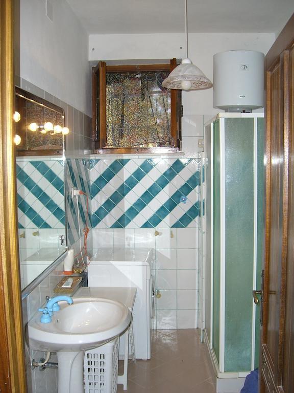 Sa Domu Sarda Casa Vacanza Piscinas Rum bild